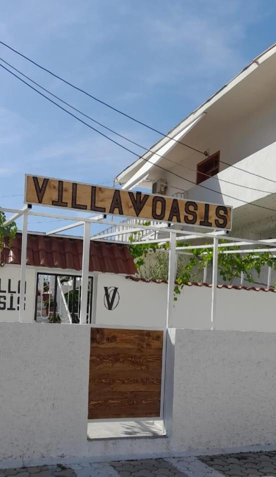 Villa Oasis Berat Exteriör bild
